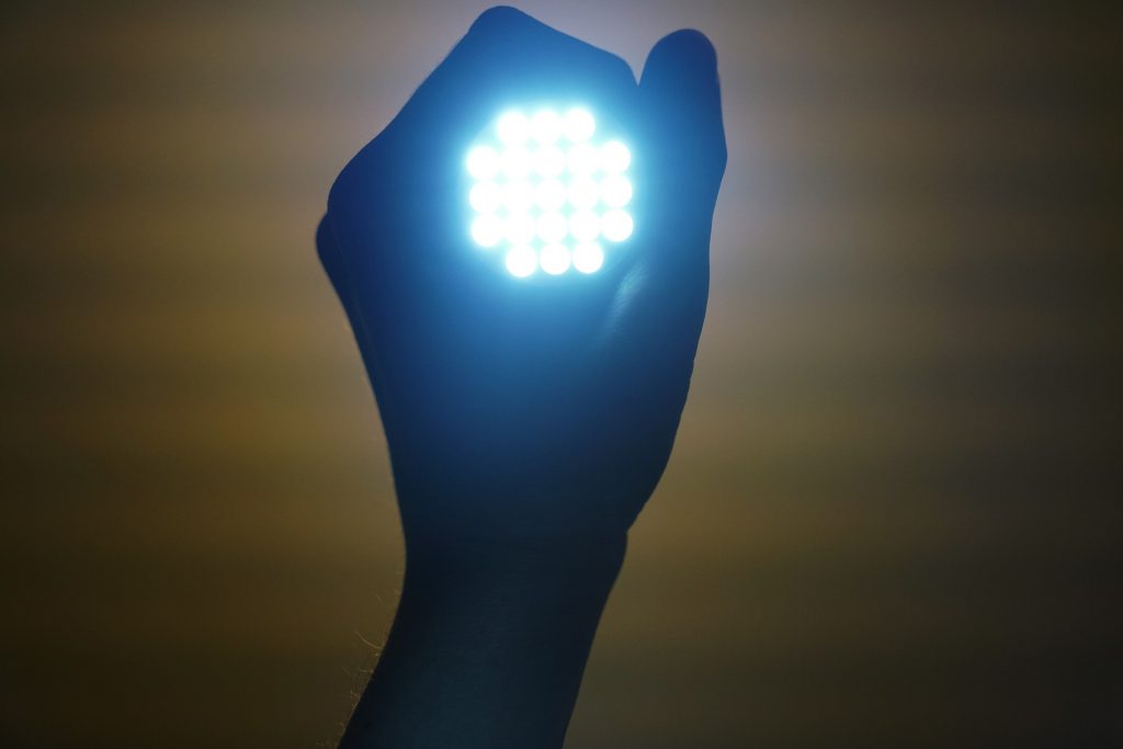 Lampe für den Grill für gute Beleuchtung